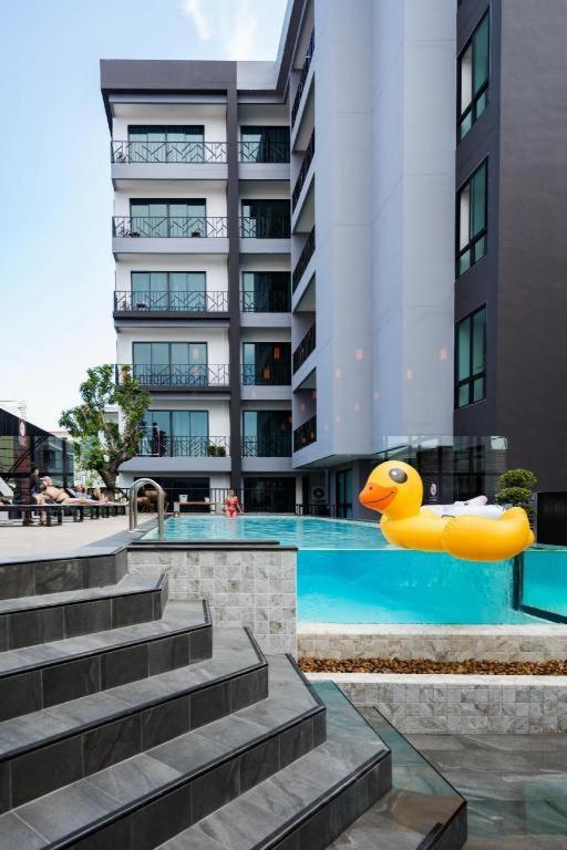 Sleep With Me Pattaya Hotel Exterior photo