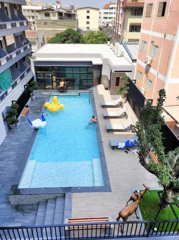 Sleep With Me Pattaya Hotel Exterior photo